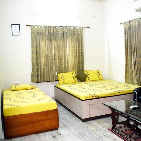Ramaya Home Stay Варанасі Екстер'єр фото