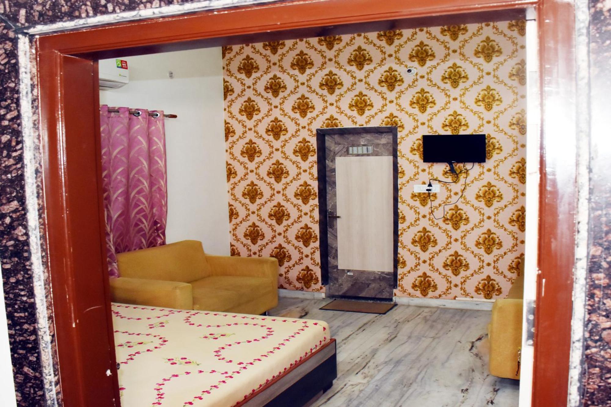 Ramaya Home Stay Варанасі Екстер'єр фото