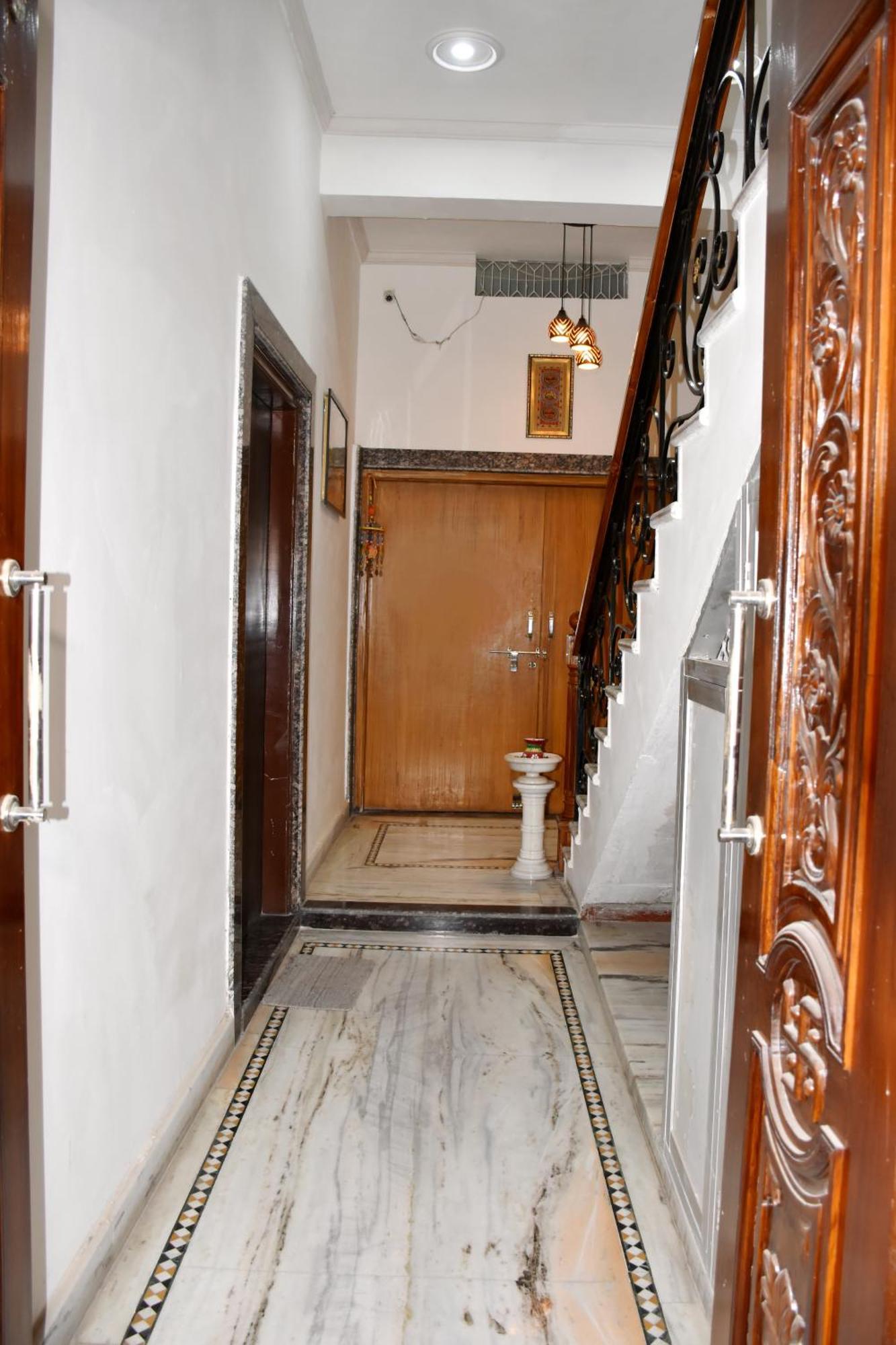 Ramaya Home Stay Варанасі Екстер'єр фото