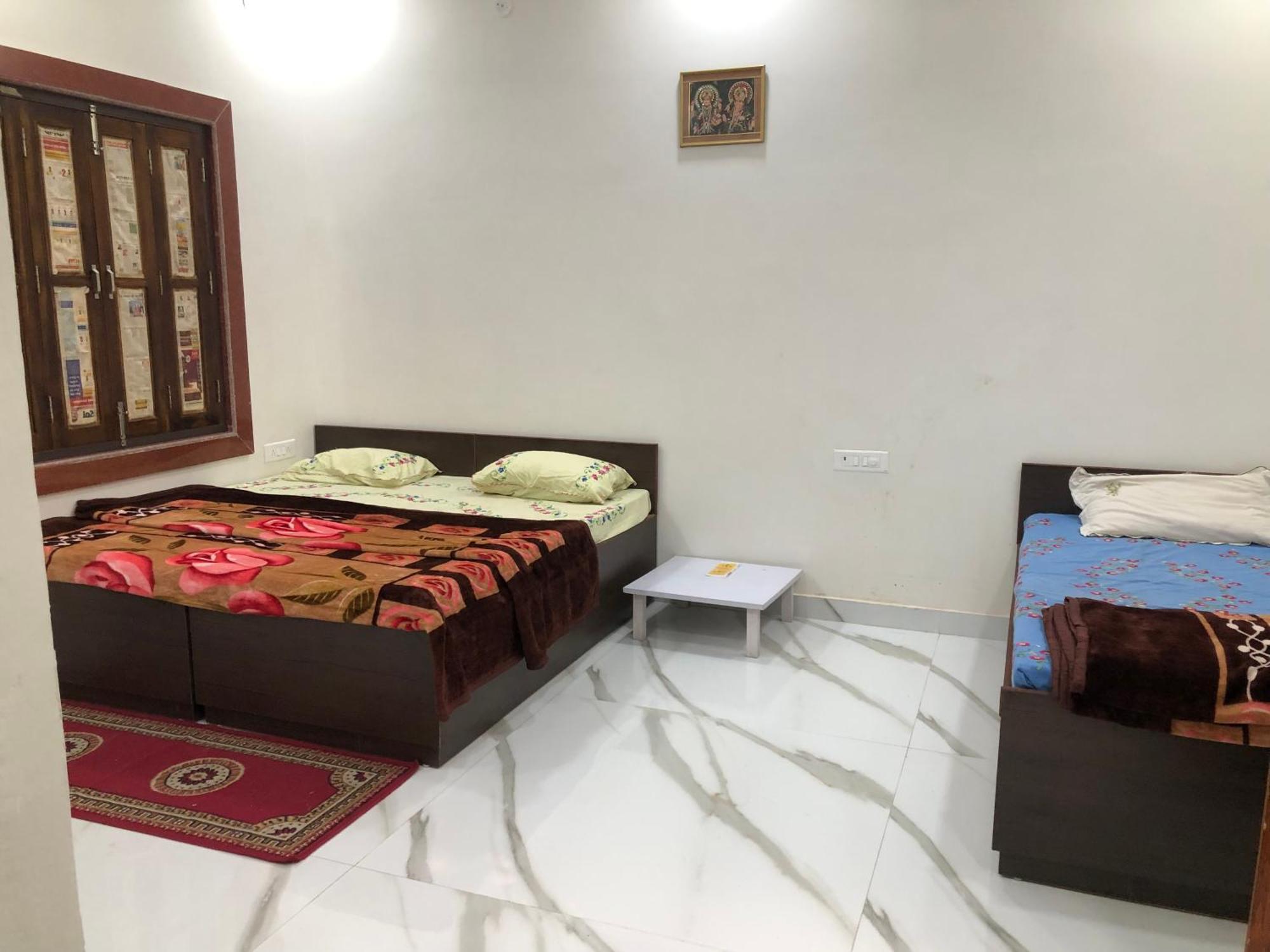 Ramaya Home Stay Варанасі Екстер'єр фото