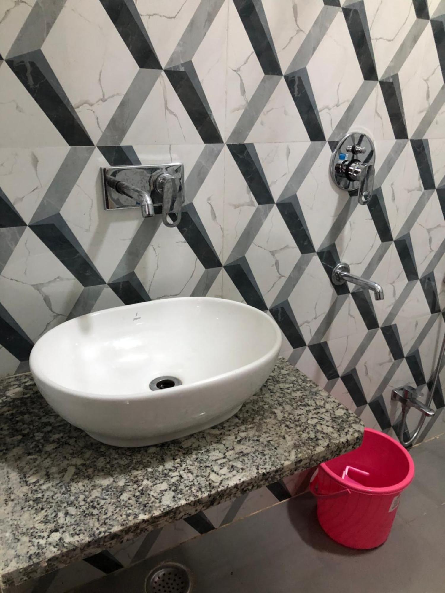 Ramaya Home Stay Варанасі Екстер'єр фото