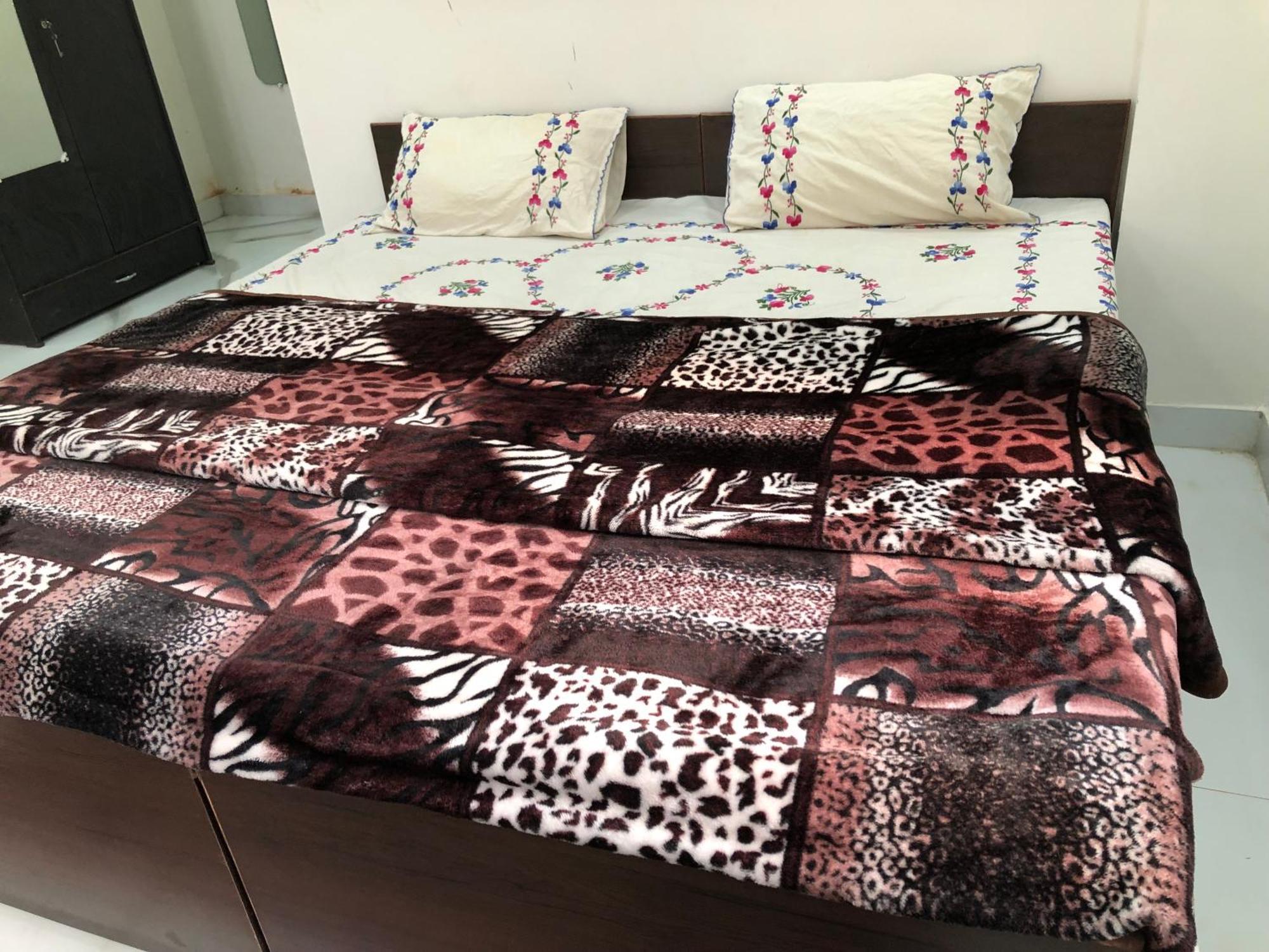 Ramaya Home Stay Варанасі Екстер'єр фото