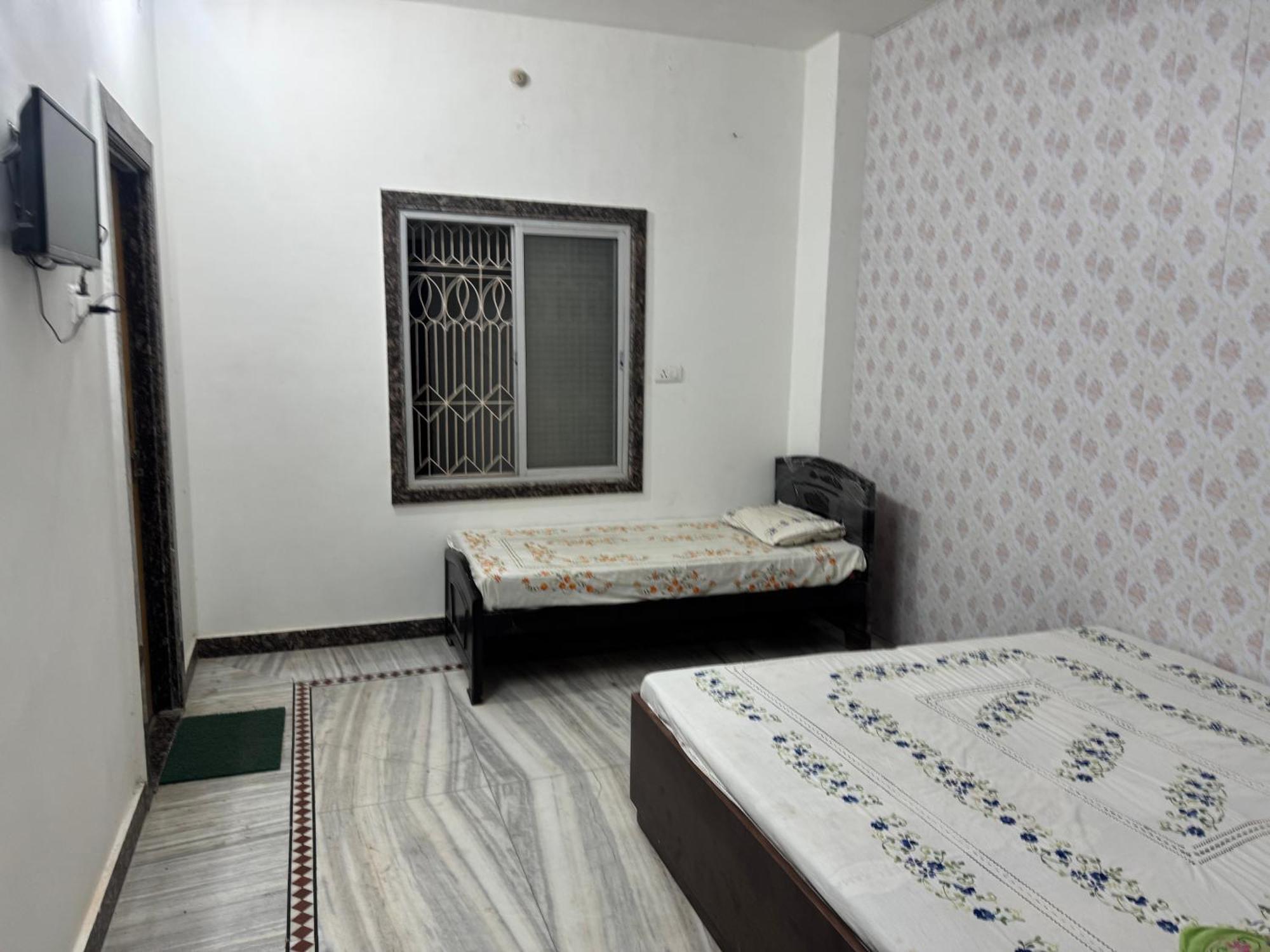 Ramaya Home Stay Варанасі Екстер'єр фото